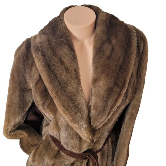 Luxurious Faux Fur & Leather Belted Coat Jacket Made In England - Picture 6 of 16